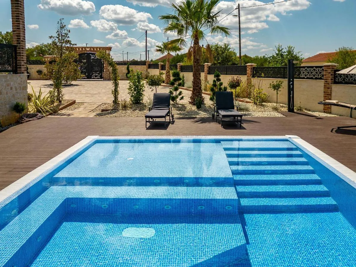 Villa Leon Zadarvillas Visocane 0*,  Croatia